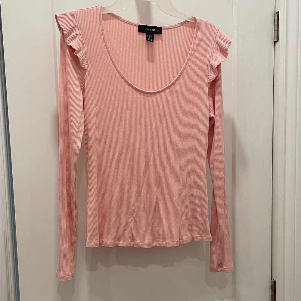 Forever 21 Light Pink Ruffle Sleeve top